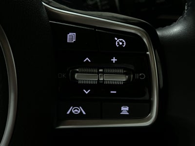 2024 Kia Carnival SX