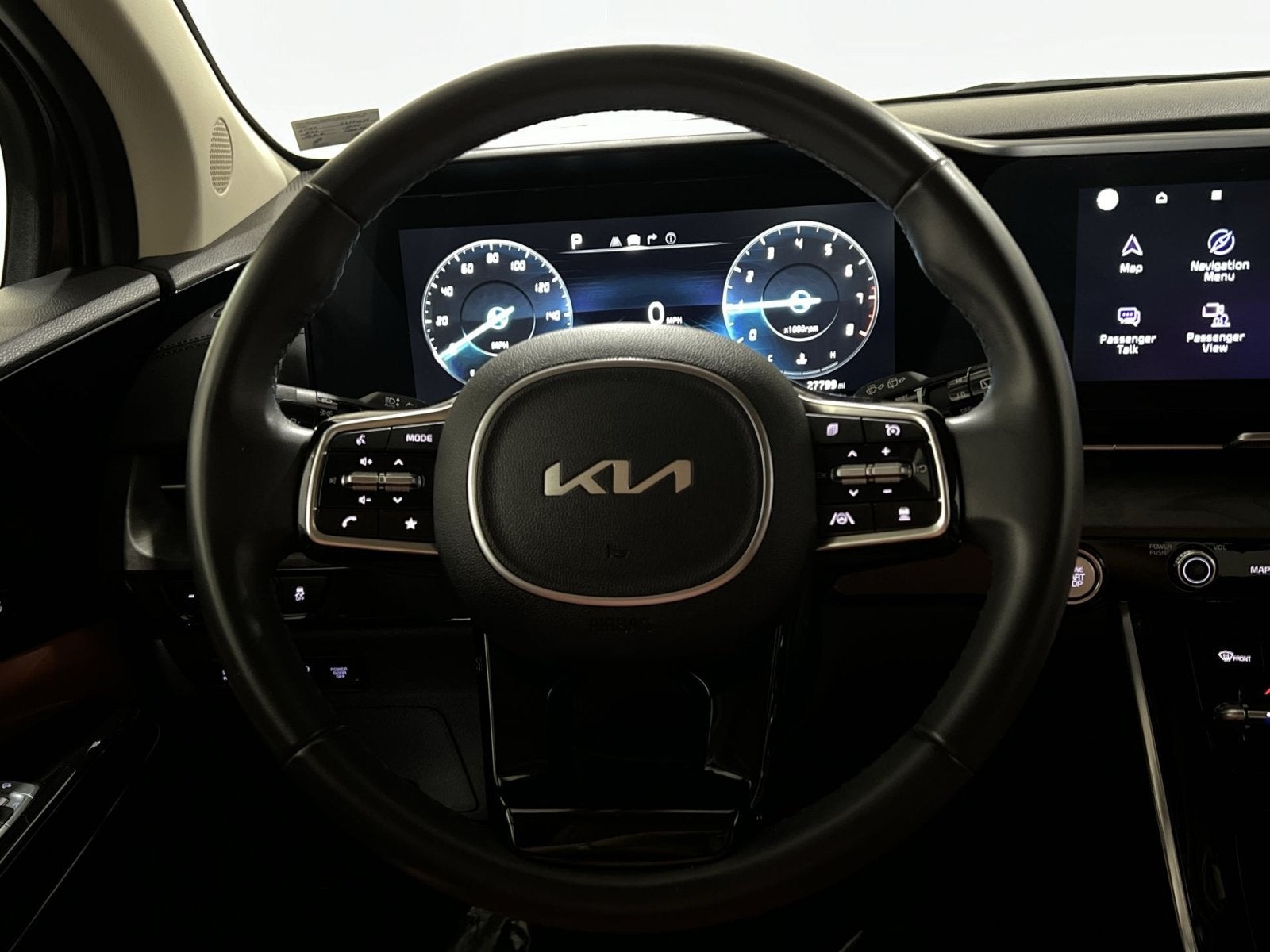 2024 Kia Carnival SX