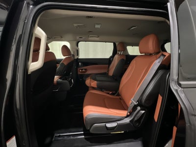 2024 Kia Carnival SX