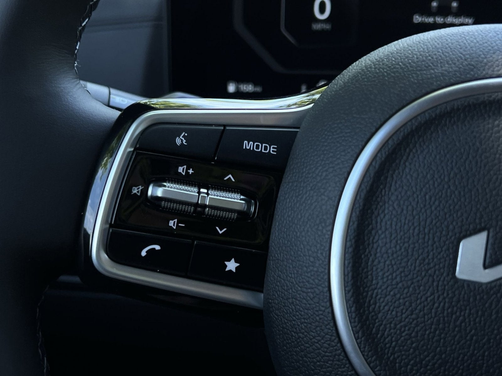 2026 Kia Carnival SX Prestige - Photo 36