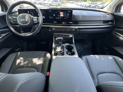 2026 Kia Carnival SX