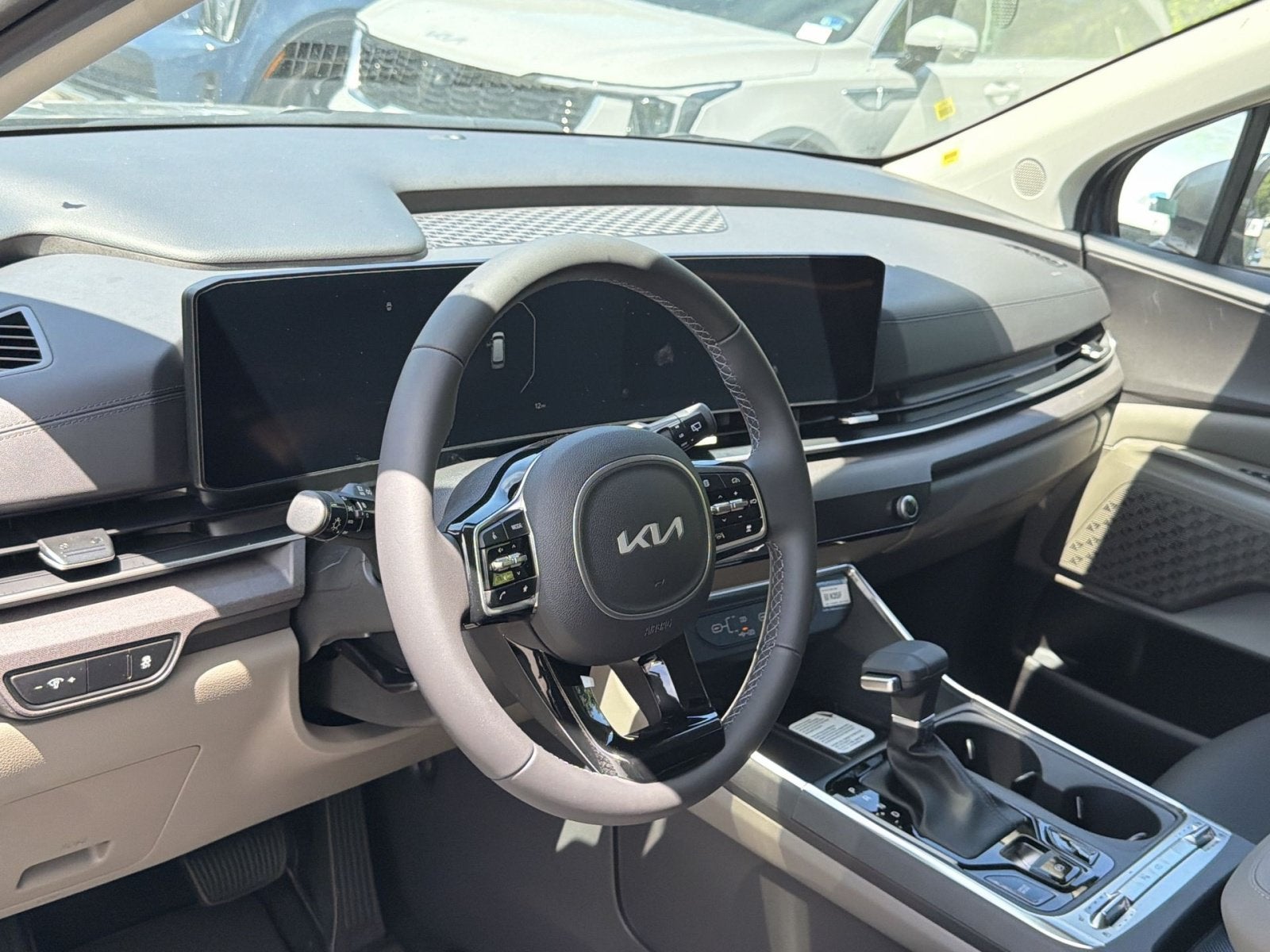 2026 Kia Carnival SX