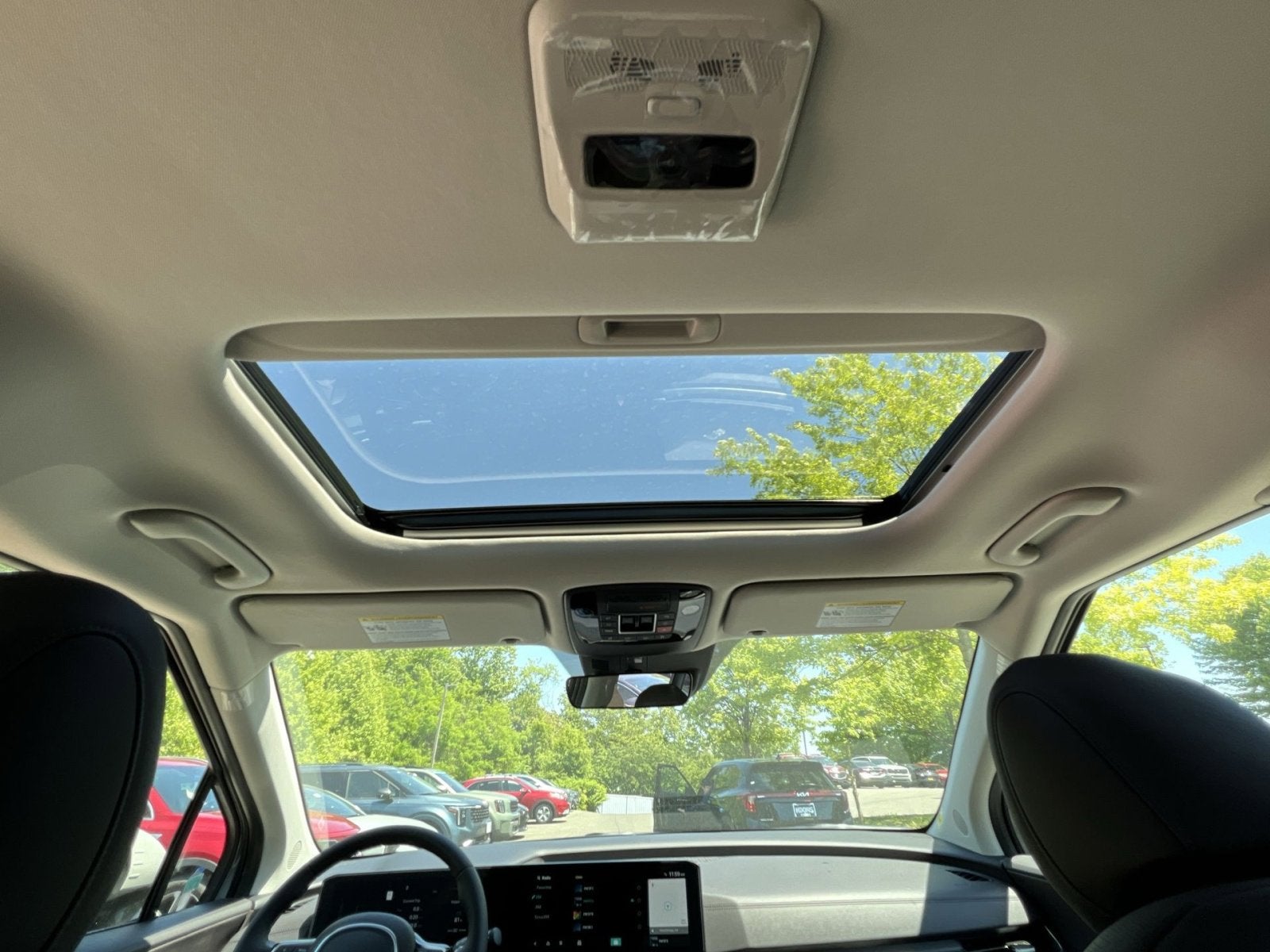2026 Kia Carnival Hybrid SX