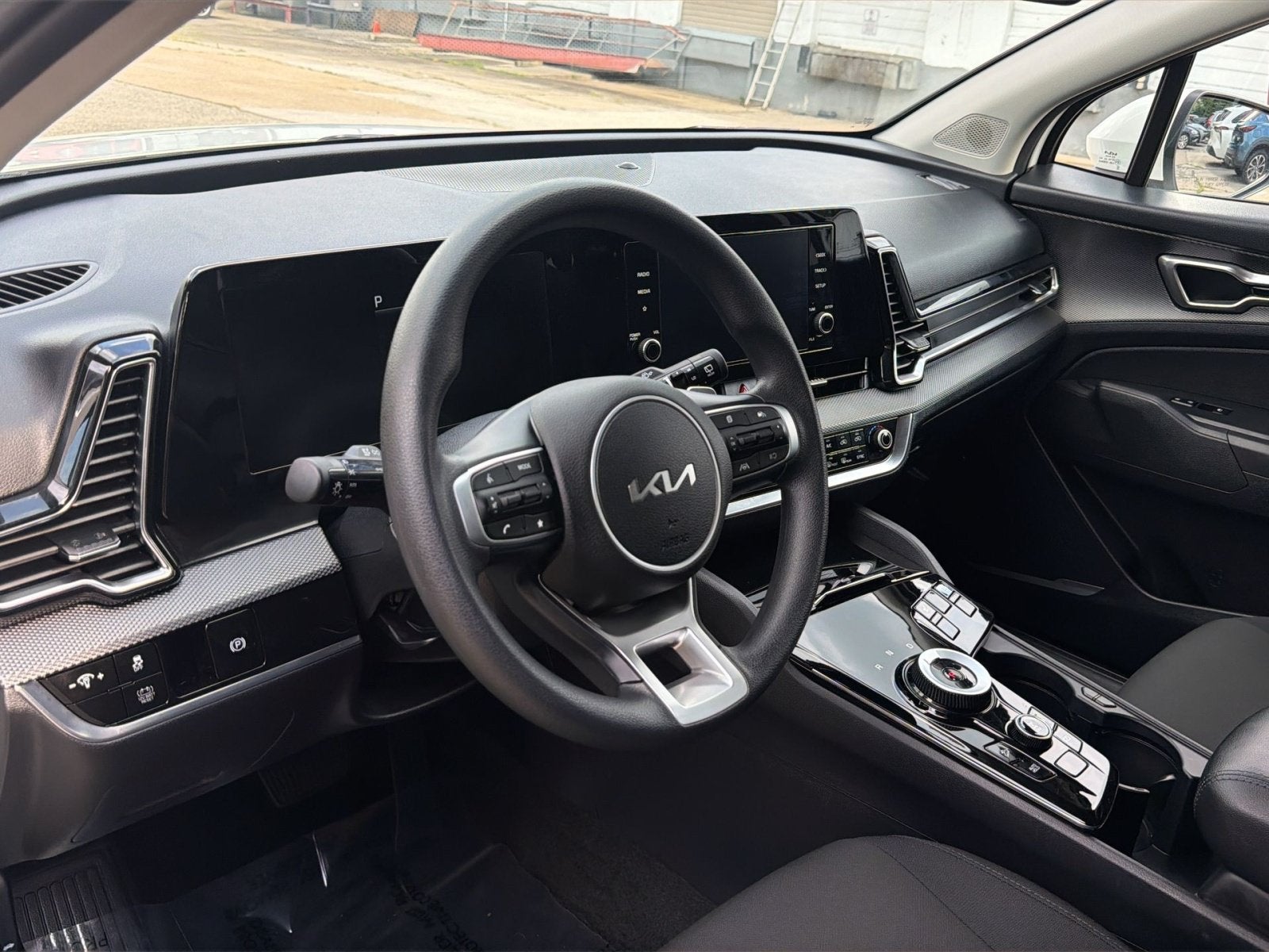 2023 Kia Sportage Hybrid LX