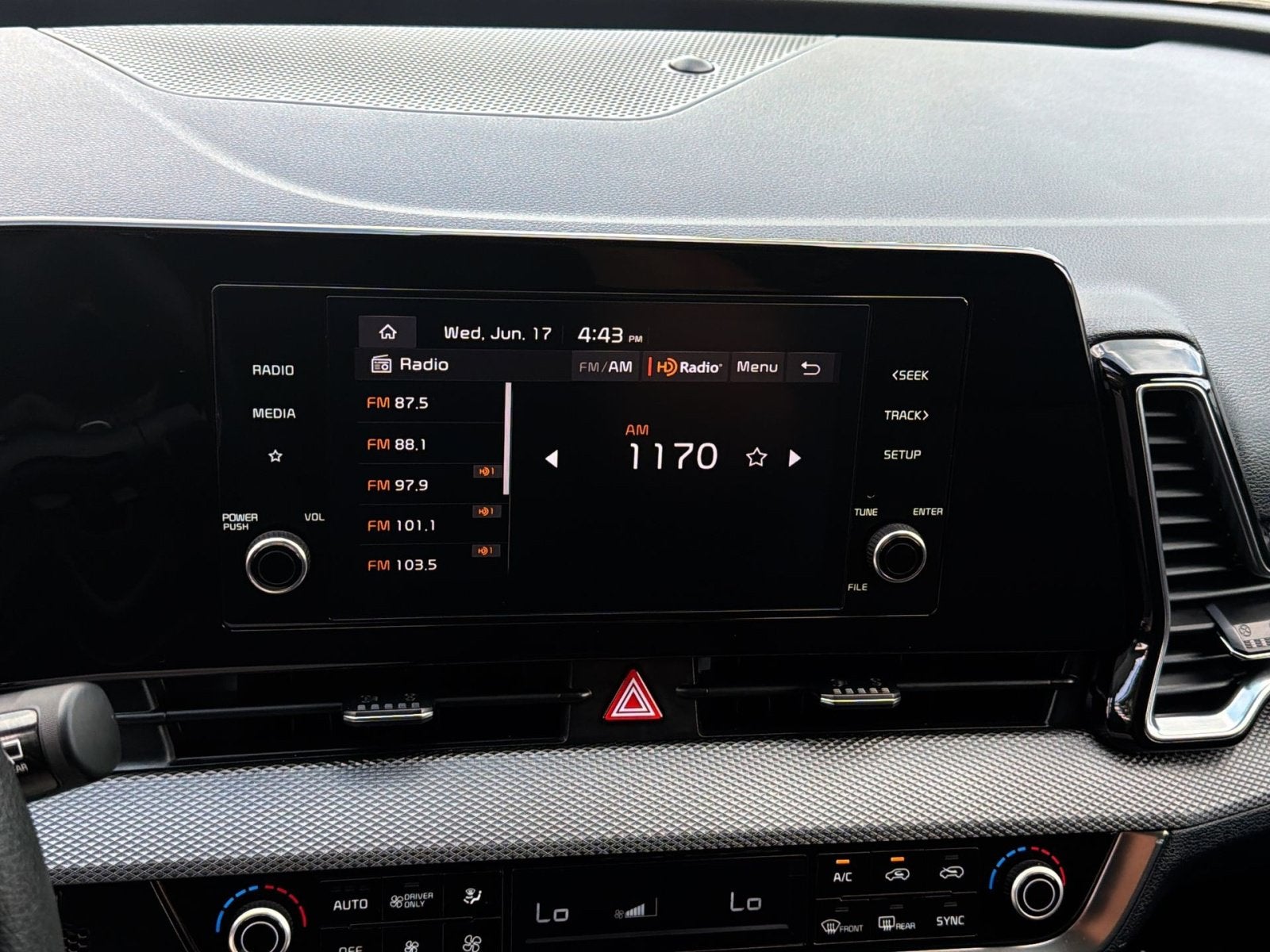 2023 Kia Sportage Hybrid LX
