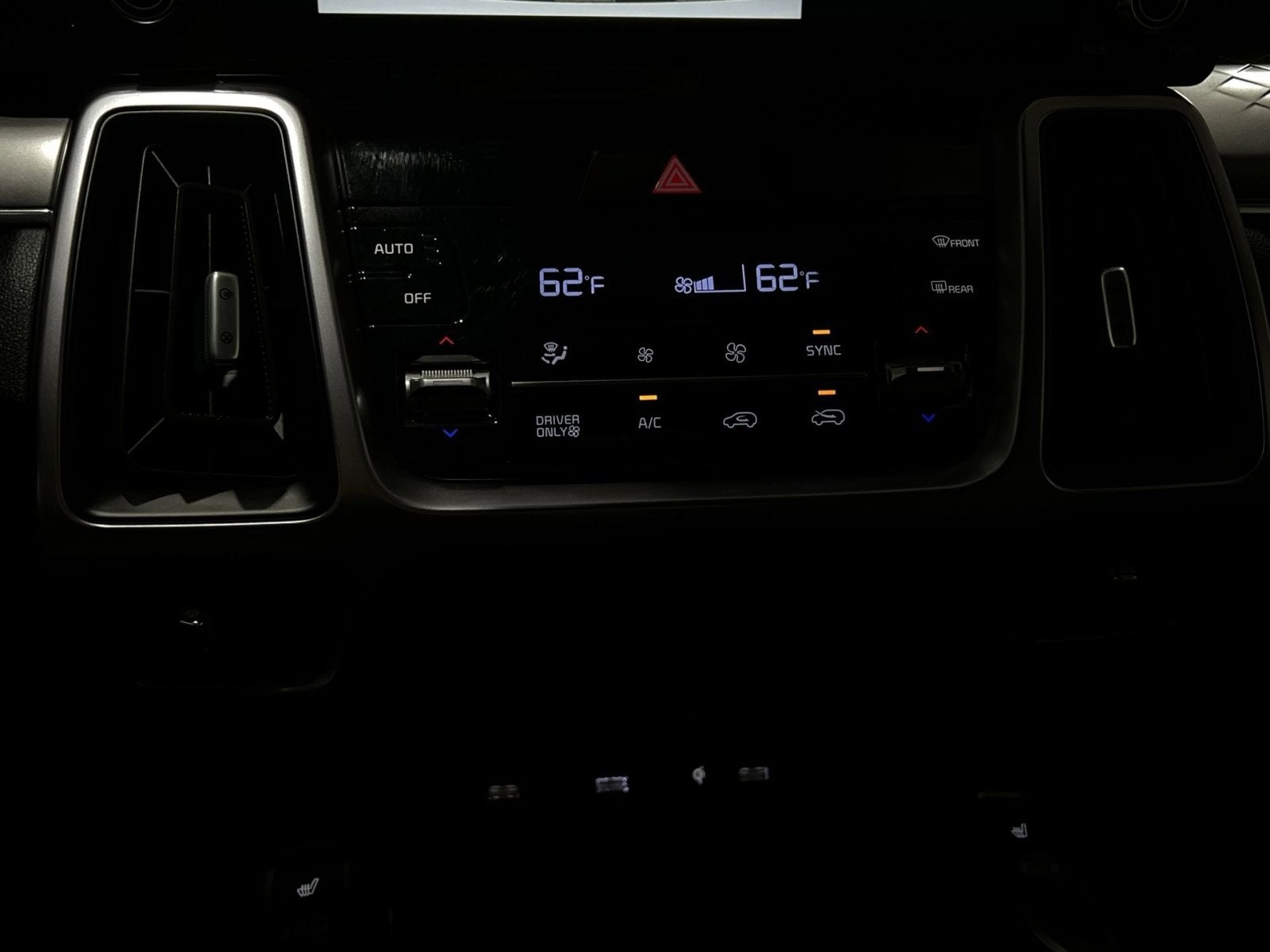 2023 Kia Sorento Hybrid EX