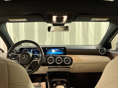 2022 Mercedes-Benz A-Class A 220