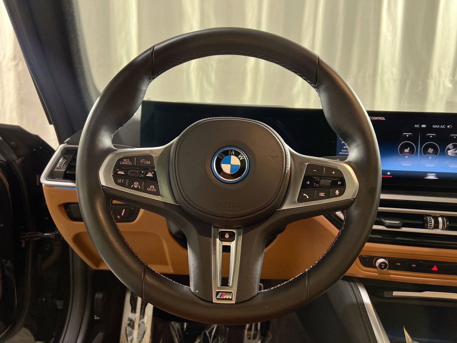 2023 BMW i4 M50