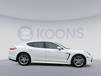 2011 Porsche Panamera Base