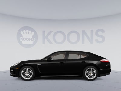 2011 Porsche Panamera Base