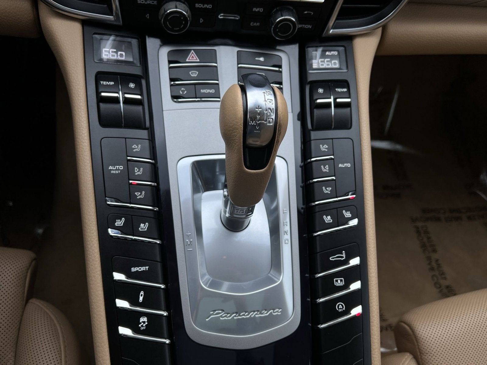2011 Porsche Panamera Base