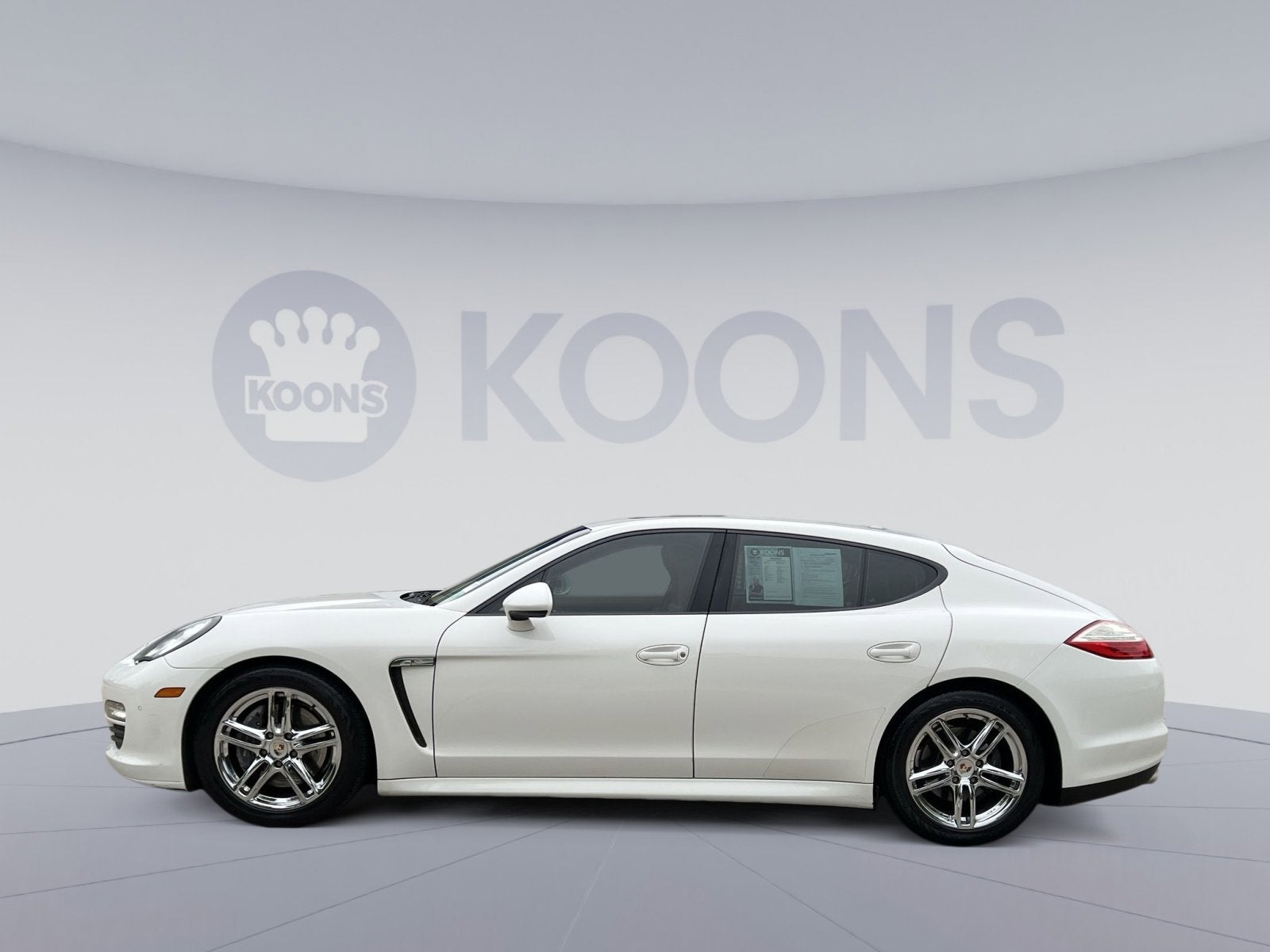 2011 Porsche Panamera Base