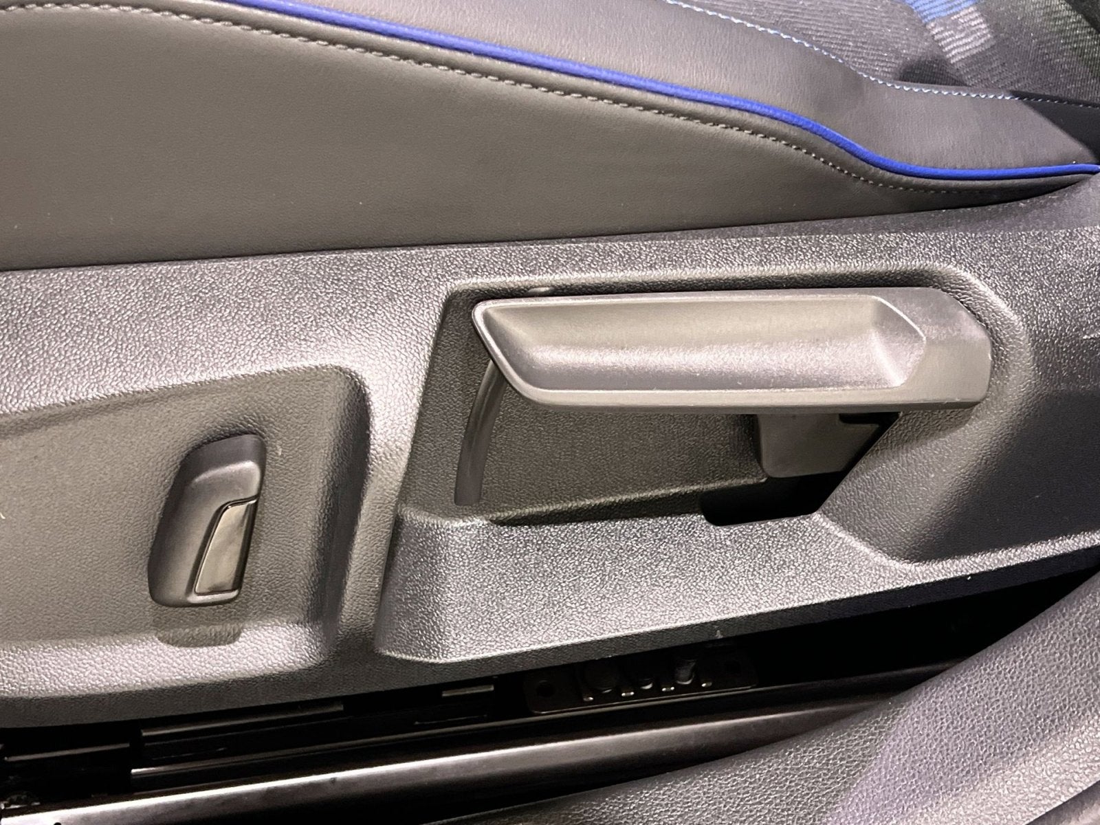 2025 Volkswagen Golf R 2.0T