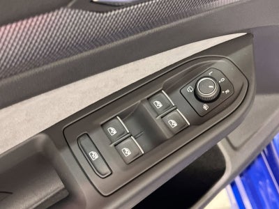 2025 Volkswagen Golf R 2.0T