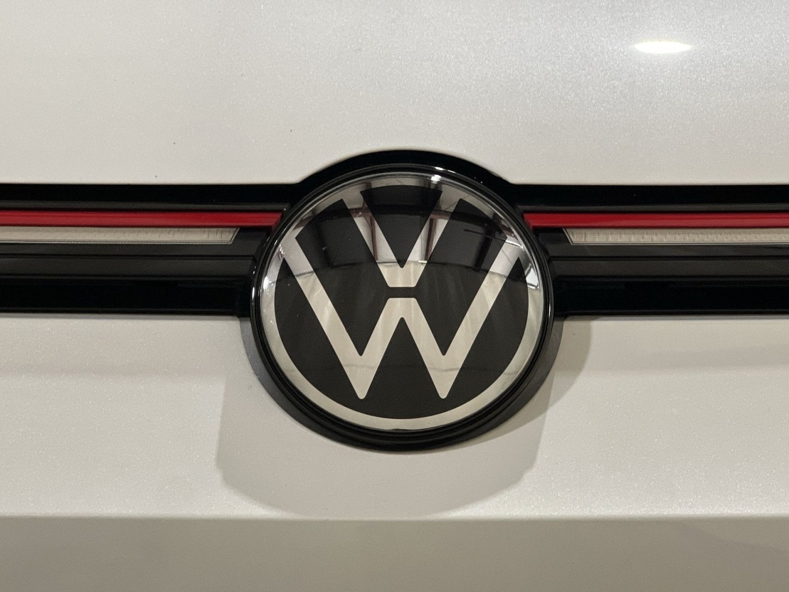2024 Volkswagen Golf GTI 2.0T SE
