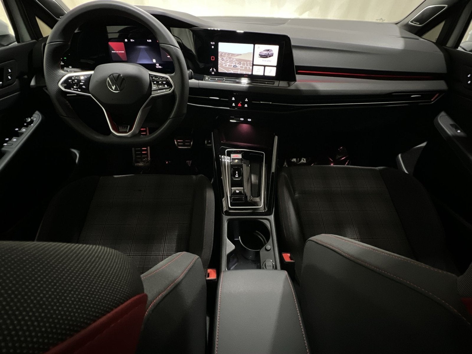 2024 Volkswagen Golf GTI 2.0T SE