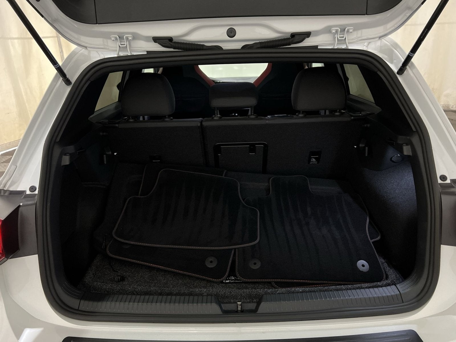 2024 Volkswagen Golf GTI 2.0T SE